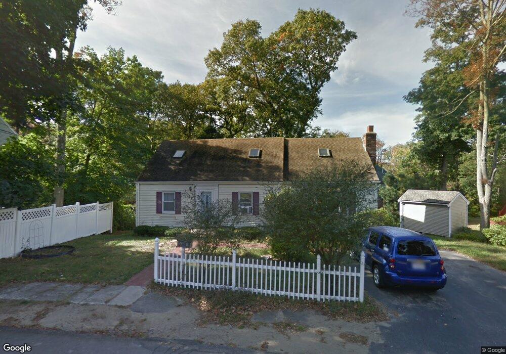 74 Apple Tree Ln, Weymouth, MA 02188 - photo 1