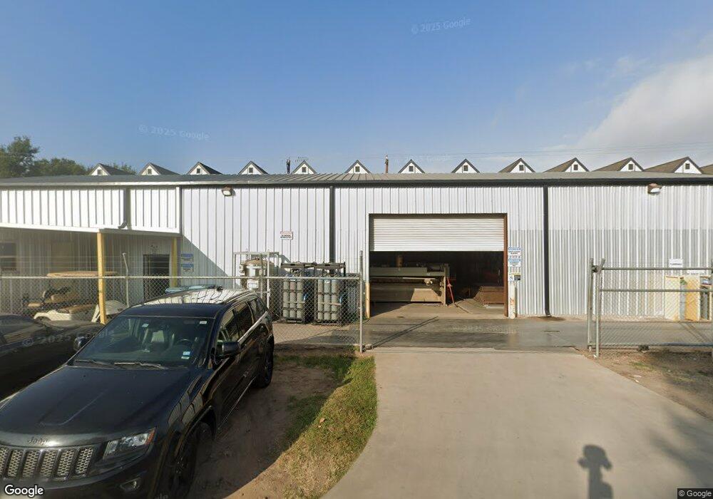 2503 Washington, Waller, TX 77484 - photo 1