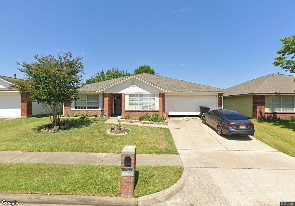 11010 Cayman Mist Dr, Houston, TX 77075 - photo 1