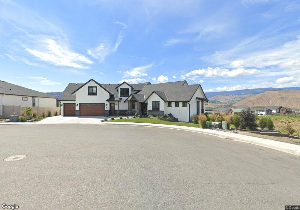 2610 Patriot Way SE, East Wenatchee, WA 98802 - photo 1