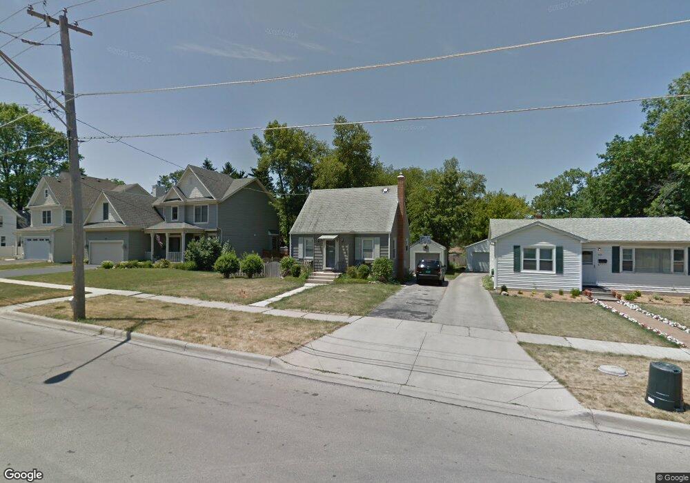 106 S Chase St, Wheaton, IL 60187 - photo 1