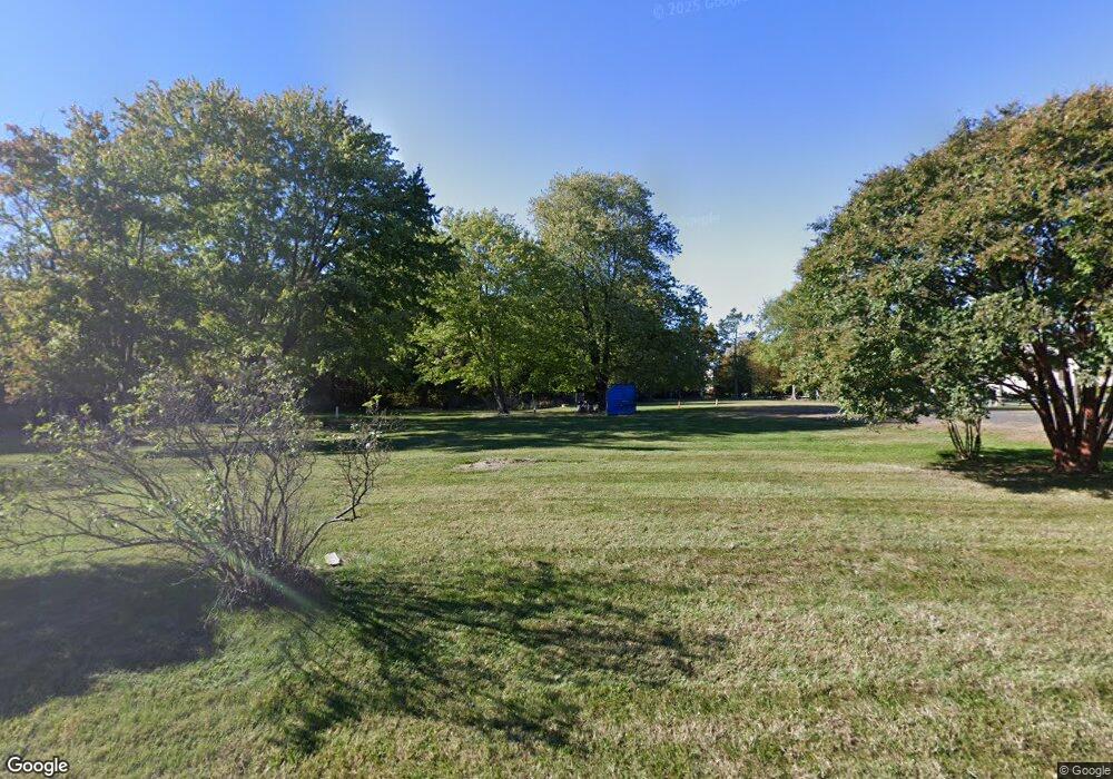 2520 Squirrel Hill Rd, Herndon, VA 20171 - photo 1