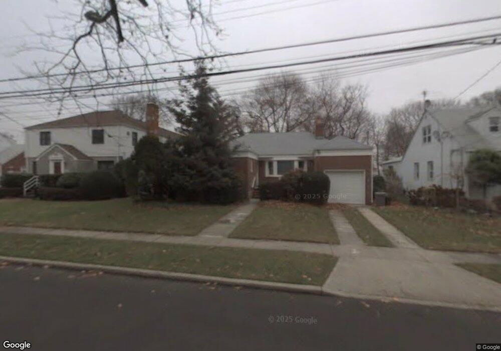 3435 Frederick St, Oceanside, NY 11572 - photo 1