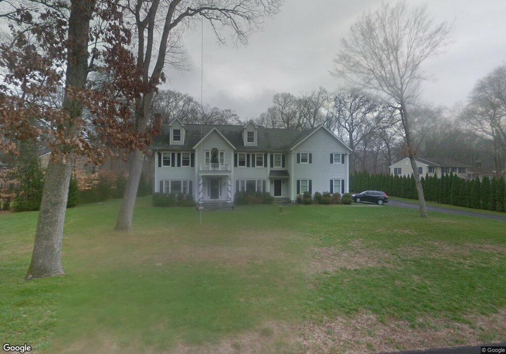 32 Betsys Ln, New Canaan, CT 06840 - photo 1