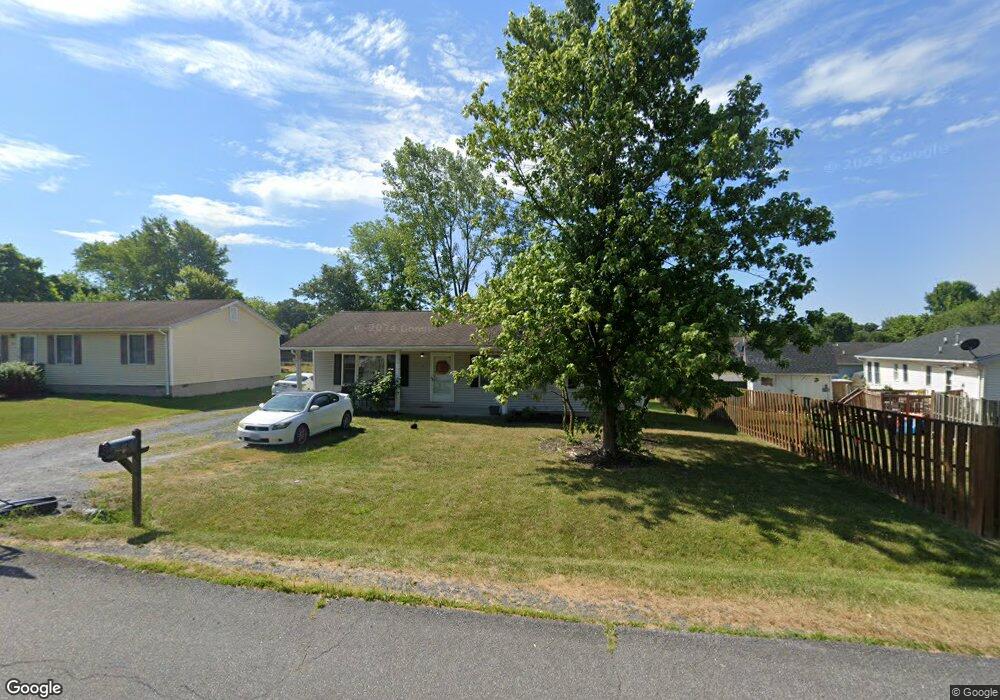 102 Crystal Lake Ct, Stephens City, VA 22655 - photo 1