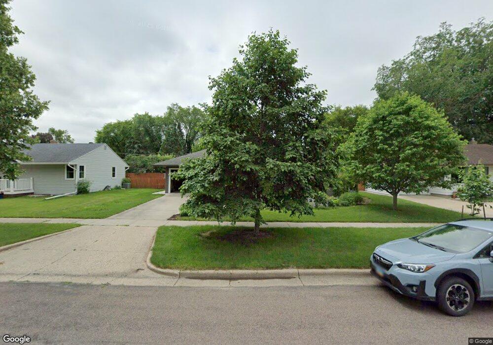 56 17 1 2 Ave N, Fargo, ND 58102 - photo 1