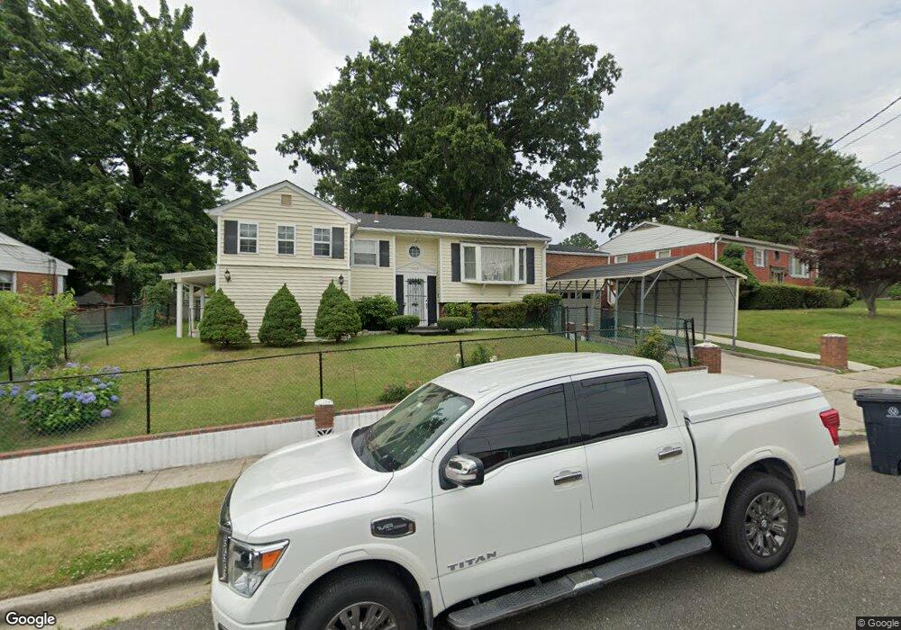 402 Yorknolls Dr, Capitol Heights, MD 20743 - photo 1