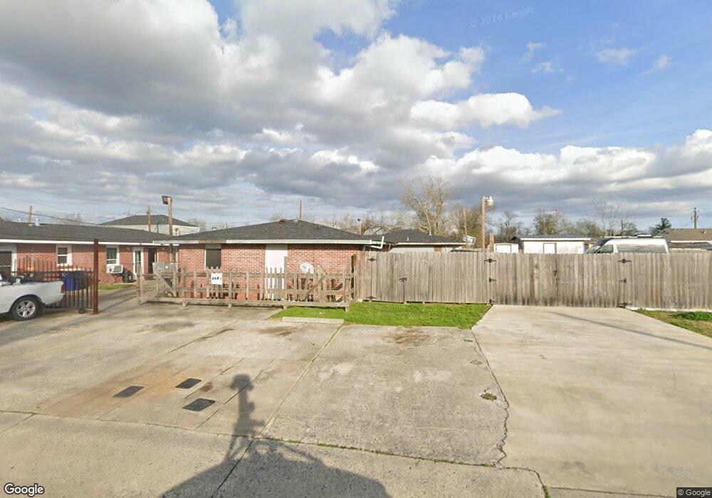 701 Rhodes St, Lake Charles, LA 70601 - photo 1