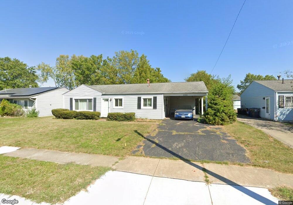 4366 Kumler Dr, Columbus, OH 43213 - photo 1