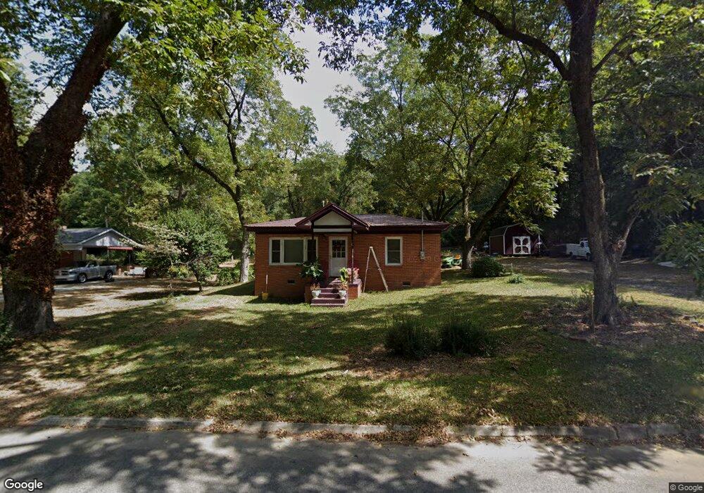 199 Akins St, Barnesville, GA 30204 - photo 1