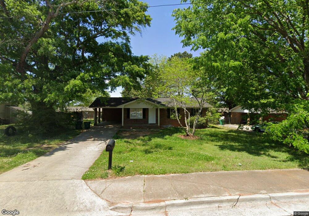 39 Richardson St, Winder, GA 30680 - photo 1