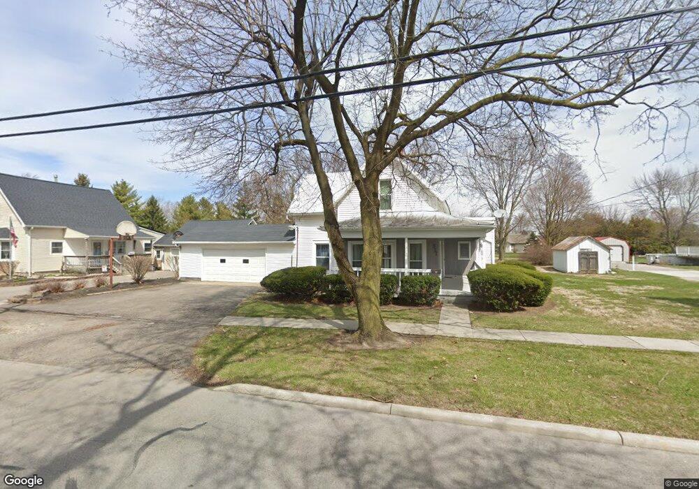 527 W Sycamore St, Columbus Grove, OH 45830 - photo 1