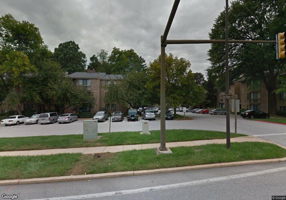 10572 Twin Rivers Rd, Columbia, MD 21044 - photo 1