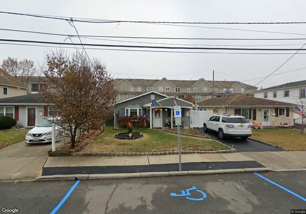 17 Larch St, Carteret, NJ 07008 - photo 1