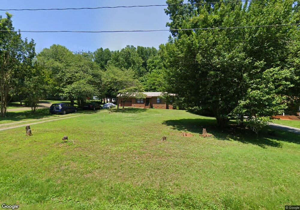 207 Auden Dr, Greensboro, NC 27406 - photo 1