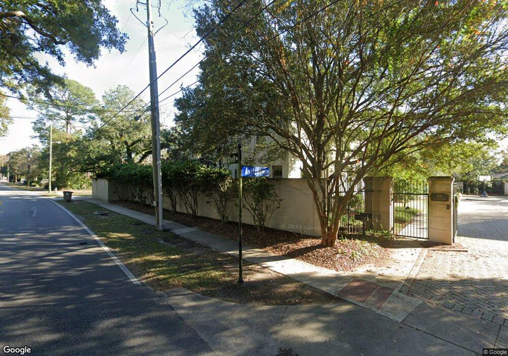 2175 Old Shell Rd, Mobile, AL 36607 - photo 1