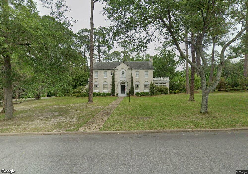 1231 1st St, Moultrie, GA 31768 - photo 1