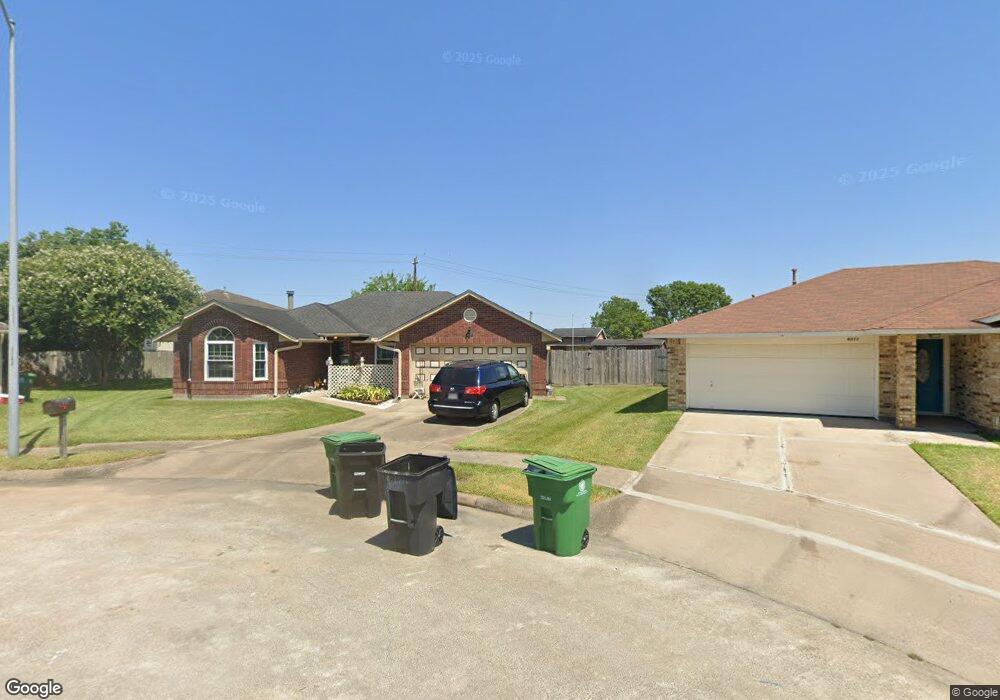 9307 Blackhawk Cir, Houston, TX 77075 - photo 1