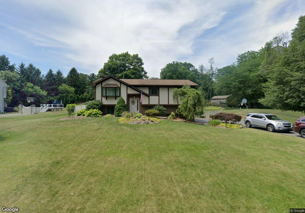 1640 Riverbend Rd, Allentown, PA 18103 - photo 1