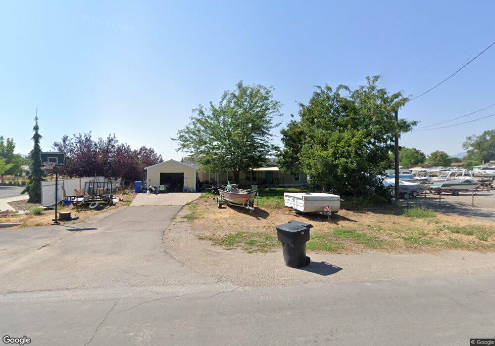 335 W 200 N, Hyrum, UT 84319 - photo 1