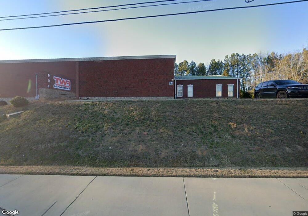 904 Gainesville Hwy, Buford, GA 30518 - photo 1