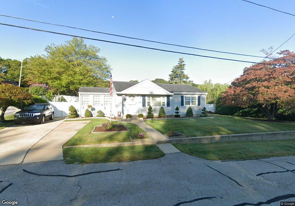 20 Blossom St, West Warwick, RI 02893 - photo 1