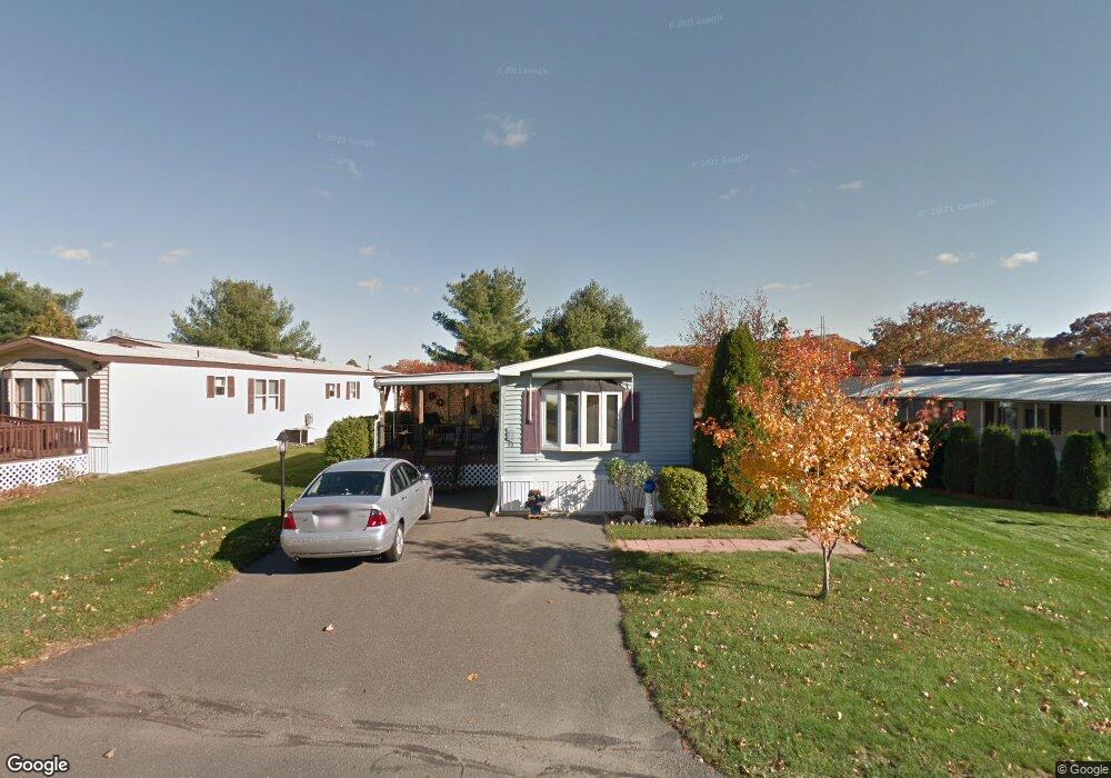 92 Clayton Dr, West Springfield, MA 01089 - photo 1