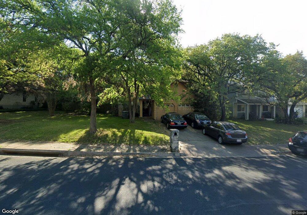 12015 Wycliff Ln, Austin, TX 78727 - photo 1