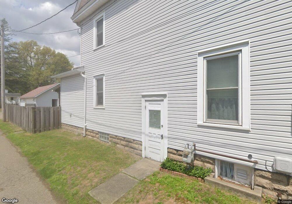 229 S 10th St, Coshocton, OH 43812 - photo 1