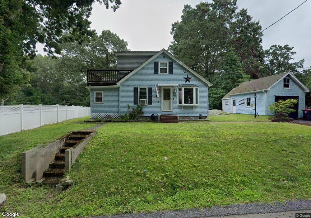 200 High St, Uxbridge, MA 01569 - photo 1