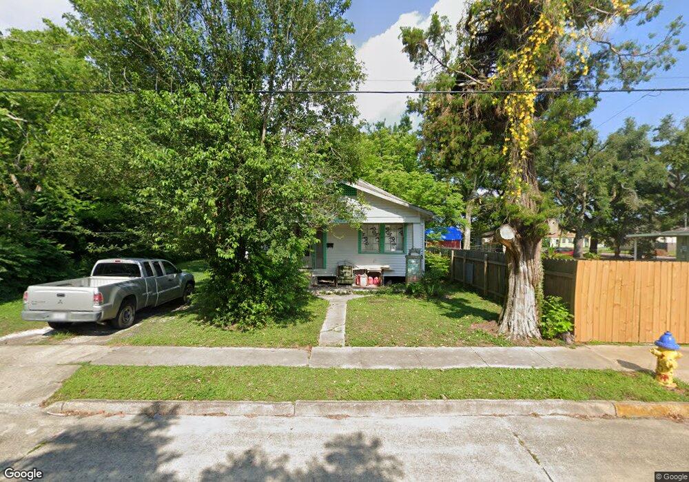 1053 Grinage St, Houma, LA 70360 - photo 1