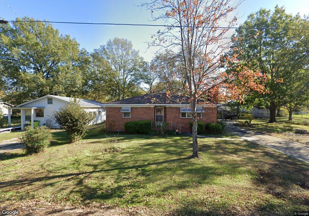 1807 S College St, Stuttgart, AR 72160 - photo 1