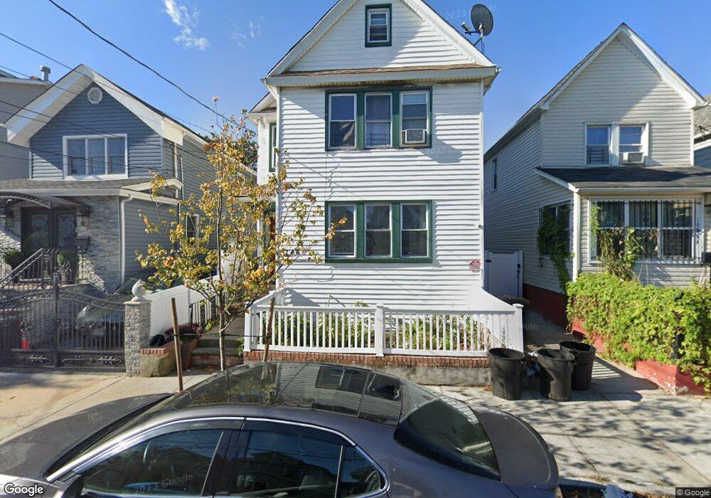 10746 164th St, Jamaica, NY 11433 - photo 1