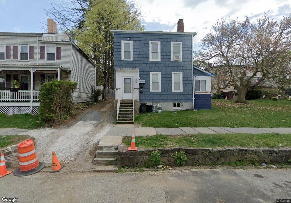 913 2nd St, Peekskill, NY 10566 - photo 1
