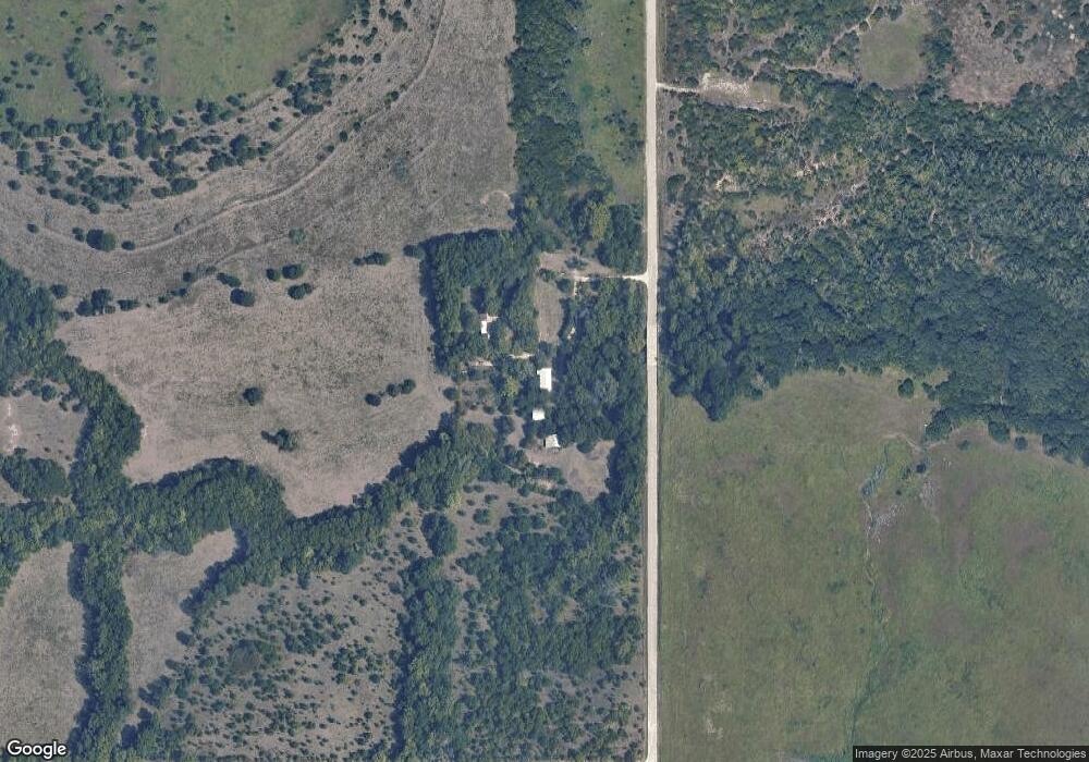 4301 SW Carlson Rd, Topeka, KS 66610 - photo 1