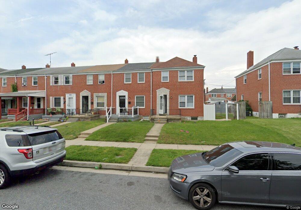 2127 Graythorn Rd, Middle River, MD 21220 - photo 1