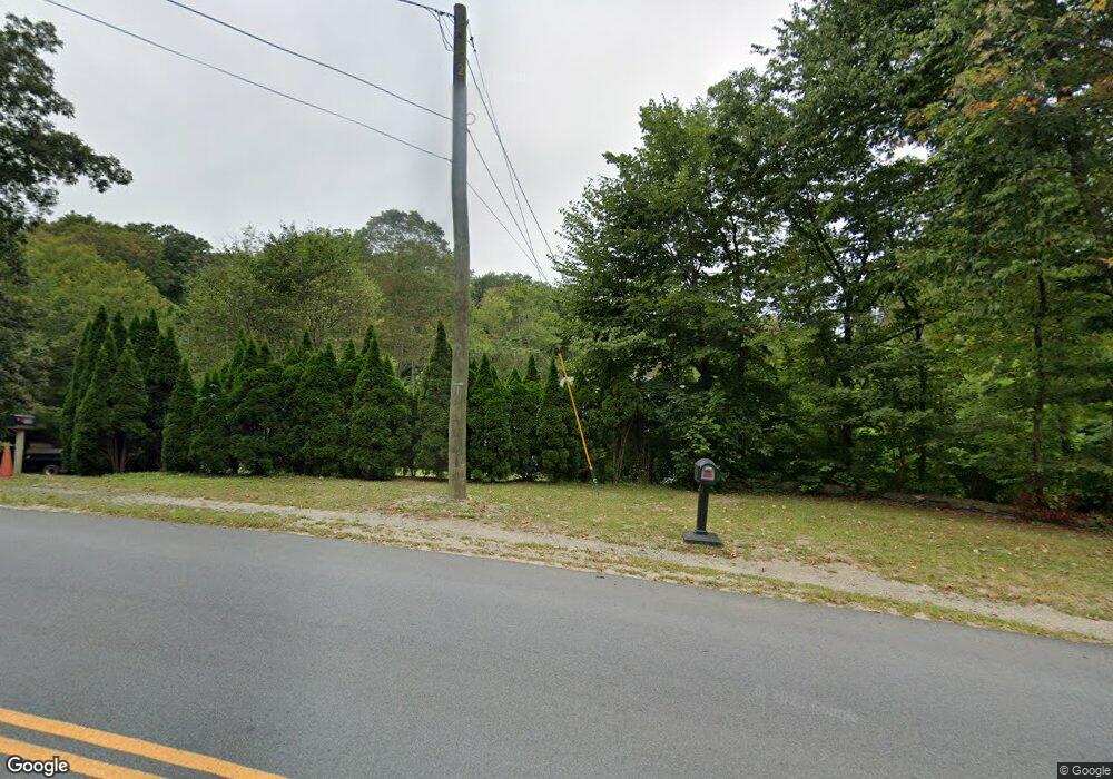 505 Middle Road Turnpike, Woodbury, CT 06798 - photo 1