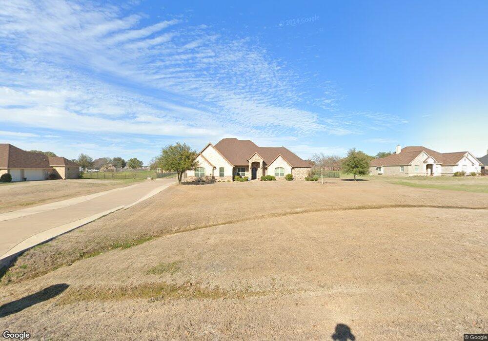 2202 W Emerald Bend Ct, Granbury, TX 76049 - photo 1