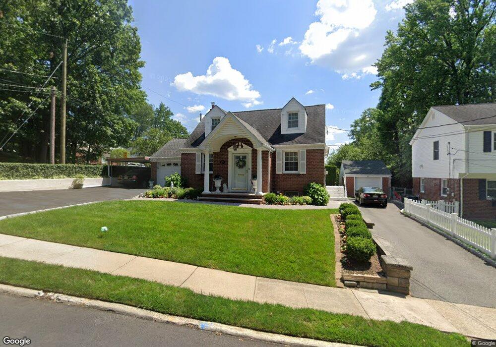 21 Baker Ln, Dumont, NJ 07628 - photo 1