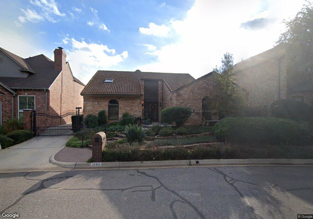 1104 Southmont Dr, Denton, TX 76205 - photo 1