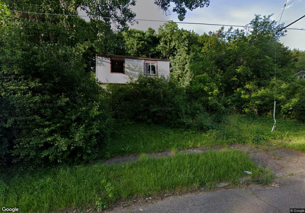 906 E Russell Ave, Flint, MI 48505 - photo 1