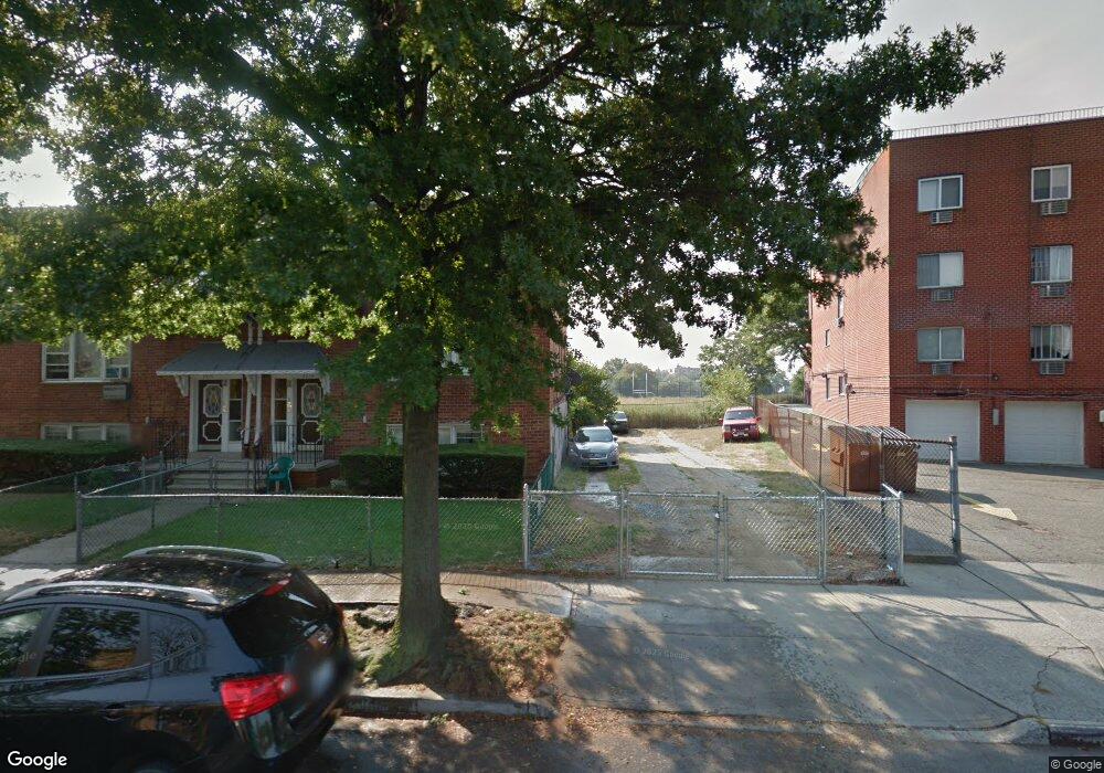 8524 Dumont Ave unit 9C, Ozone Park, NY 11417 - photo 1