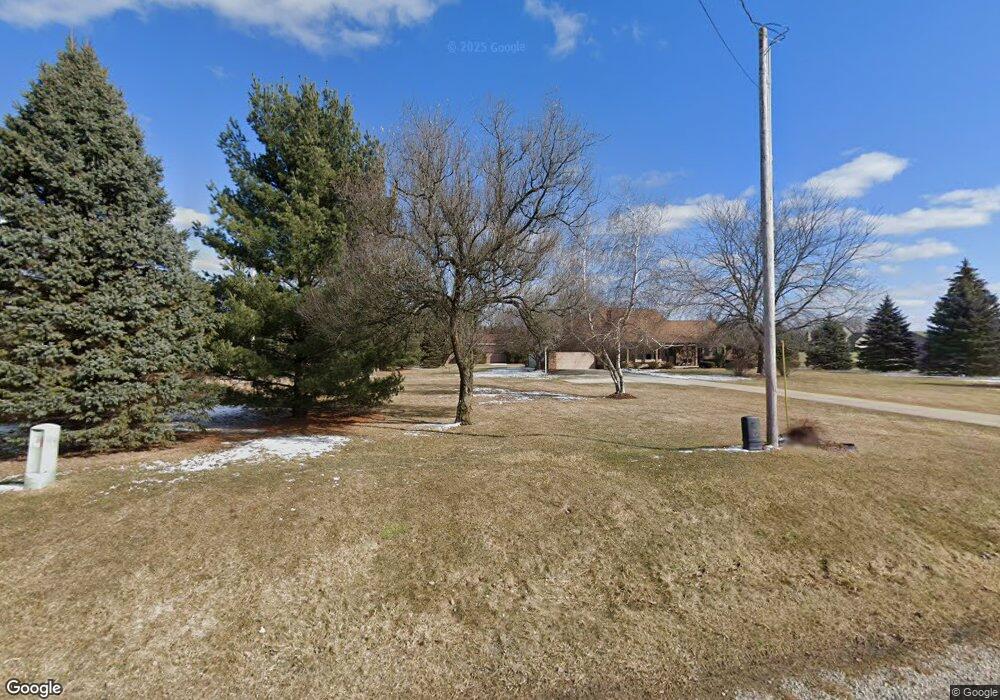 1064 N Gale Rd, Davison, MI 48423 - photo 1