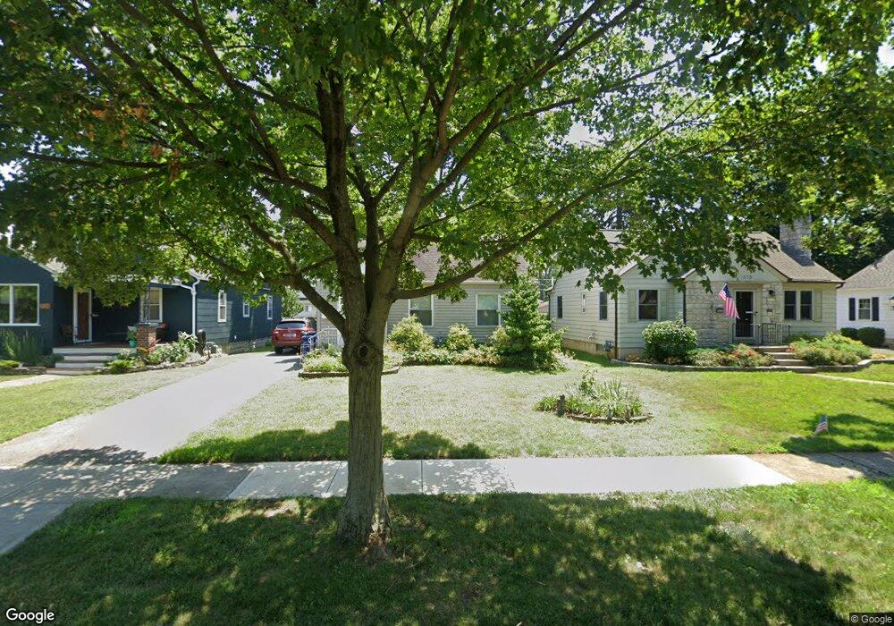 581 Fallis Rd, Columbus, OH 43214 - photo 1