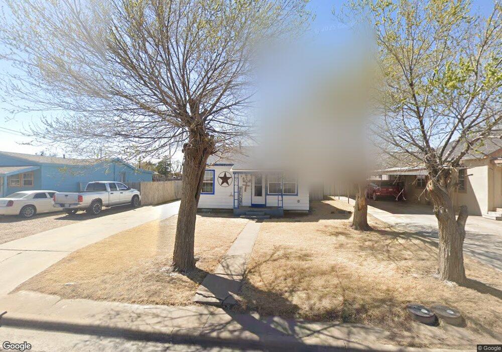 1120 S Maddox Ave, Dumas, TX 79029 - photo 1