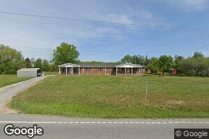 906 Carthage Rd, Red Boiling Springs, TN 37150