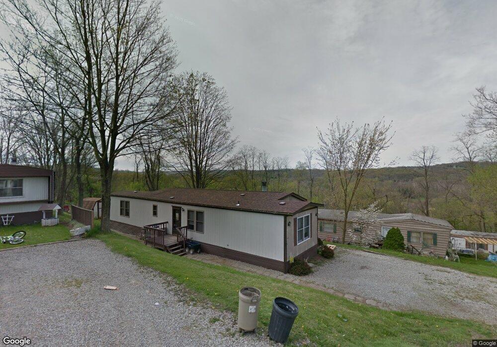 60 Carl Ave unit E8, Eighty Four, PA 15330 - photo 1