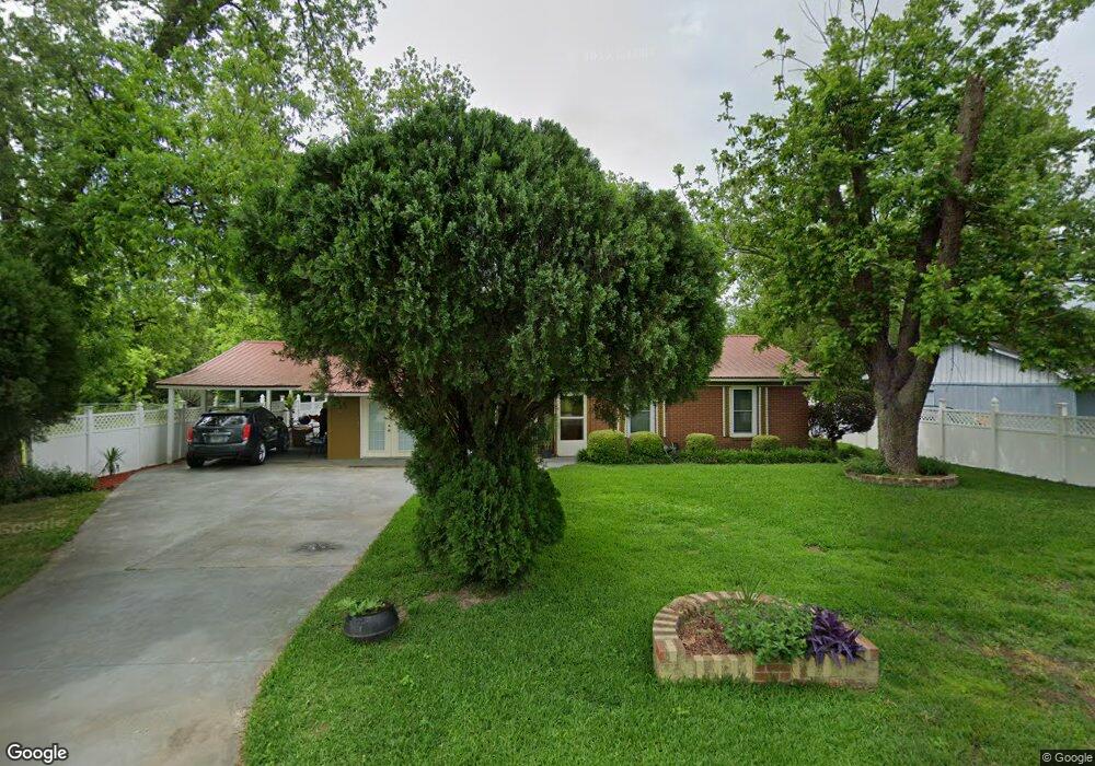 208 Evergreen Rd, Fitzgerald, GA 31750 - photo 1