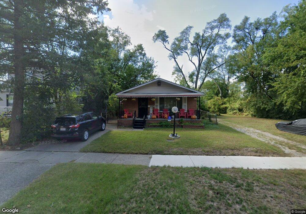 21073 Westview Ave, Ferndale, MI 48220 - photo 1