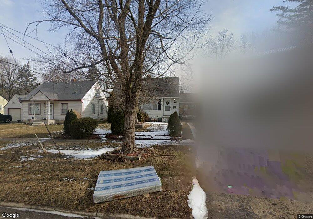 4221 Circle Dr, Flint, MI 48507 - photo 1